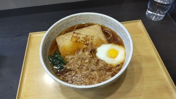 「大盛り月夜のばかしそば」@小諸そば 朝霞台店の写真