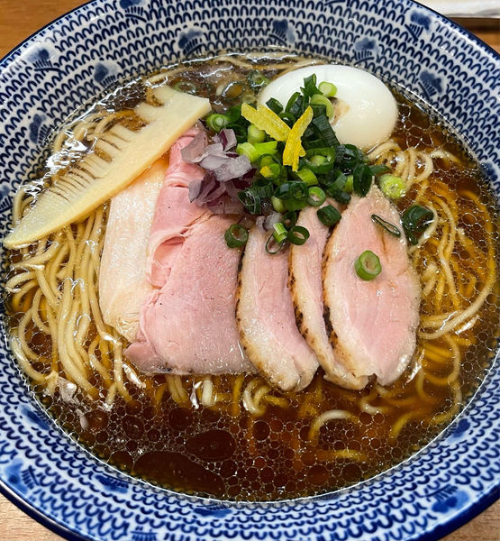 「特選鴨だし醤油ラーメン」@麺屋福丸の写真