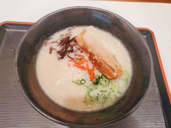「とんこつラーメン」@うまかラーメンの写真