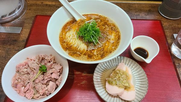 「担々麺定食　裏清湯ver」@神保町黒須の写真
