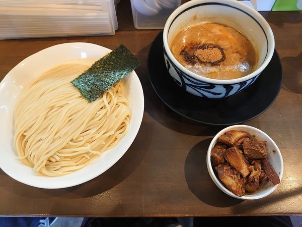 「鳥豚魚介つけめん中盛り+チャーシューぶつ」@ラーメン ますだやの写真