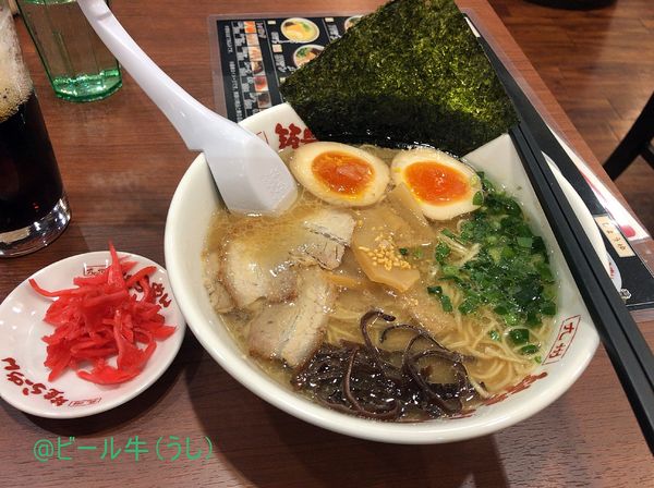 「昭和(むかし)ラーメン(900円)麺硬め」@筑豊ラーメン  山小屋 エルミこうのす店の写真