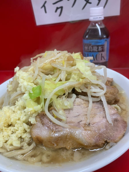 「ラーメン小」@ラーメン二郎 大宮公園駅前店の写真