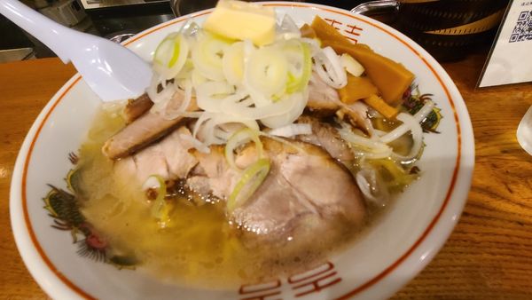 「札幌塩ラーメン」@渡なべの写真