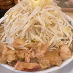 らーめん中盛り+生卵