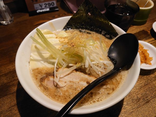 「ぶうとと」@信州麺屋 とんずら -カエン-の写真