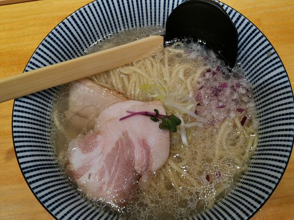 「中華そば塩」@貝だし麺 きた田の写真