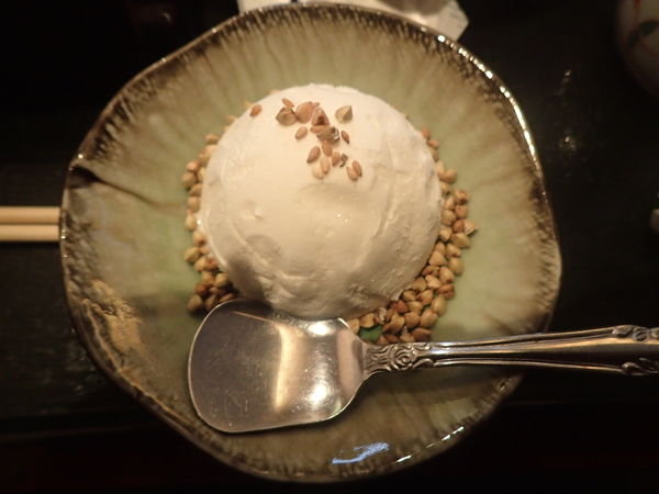 「蕎麦の実アイスクリーム(330円)」@そば 瀧森の写真