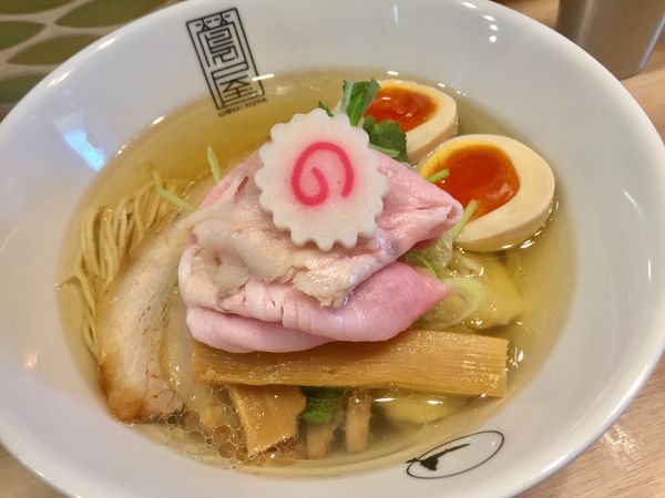 「特製塩ラーメン【1300円】」@鶯屋の写真
