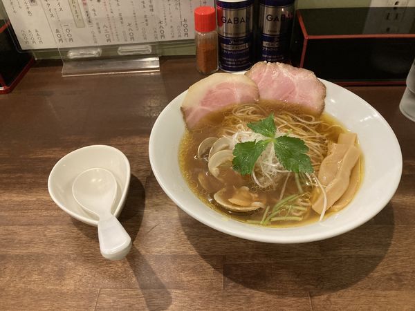 「蛤醤油そば」@麺屋 遊仁の写真