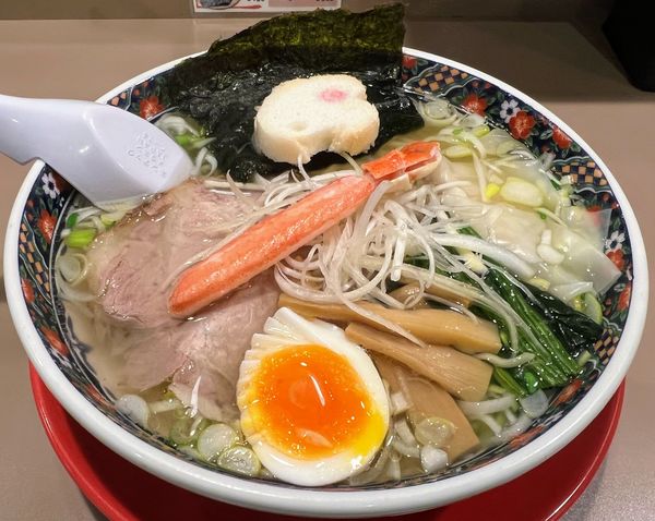「(駅店限定)上味彩拉麺」@麺厨房あじさい JR函館駅店の写真