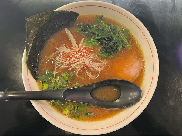 「豚骨醤油」@SHOWTIME-Ramen-の写真