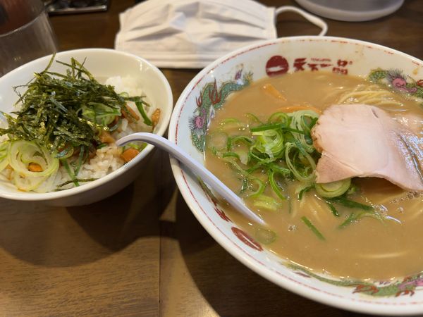 「ランチ チャーシュー丼セット こってり」@天下一品 渋谷店の写真