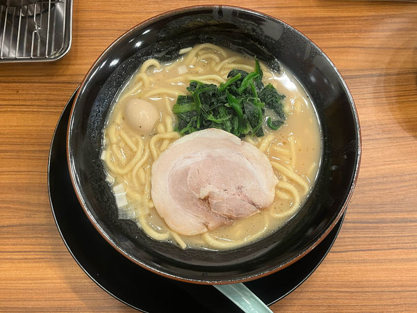 「ラーメン 醤油(並)」@横浜家系ラーメン 壱角家 錦糸町店の写真