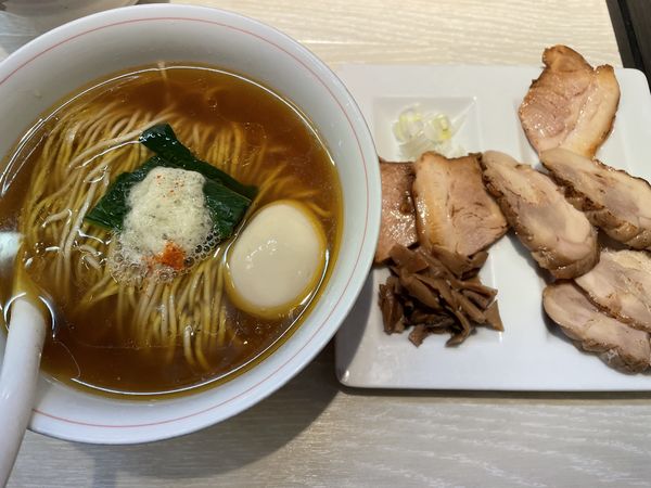 「特選本枯そば」@本枯中華そば 魚雷の写真