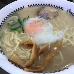 スガキヤラーメン（大盛り）