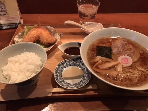 「ラーメンセット　アジフライ」@鈴木食堂の写真