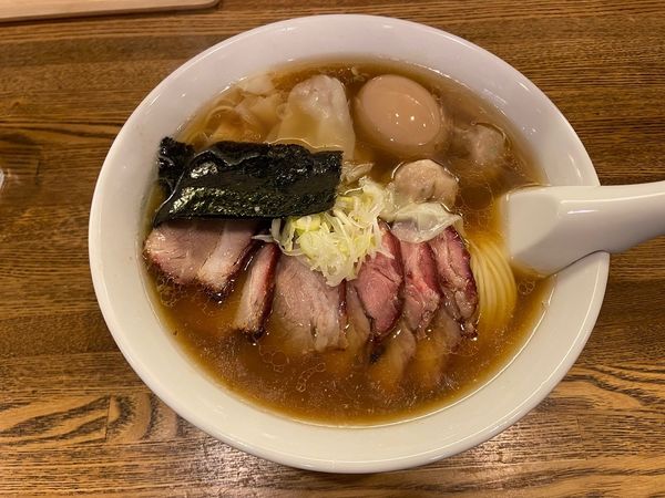 「チャーシューワンタンメン＋味付け玉子」@支那ソバ おさだの写真
