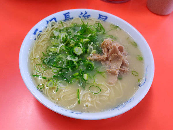 「ラーメン（普通）」@元祖 長浜屋の写真