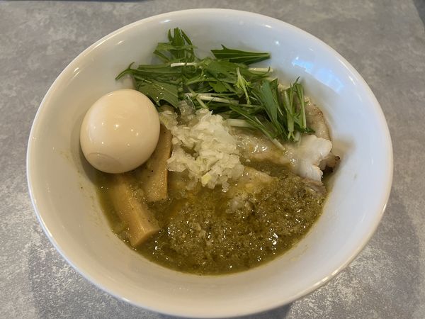 「牡蠣全部のせ＋爆弾ニンニク炒飯セット」@濃厚白湯らーめん3の写真