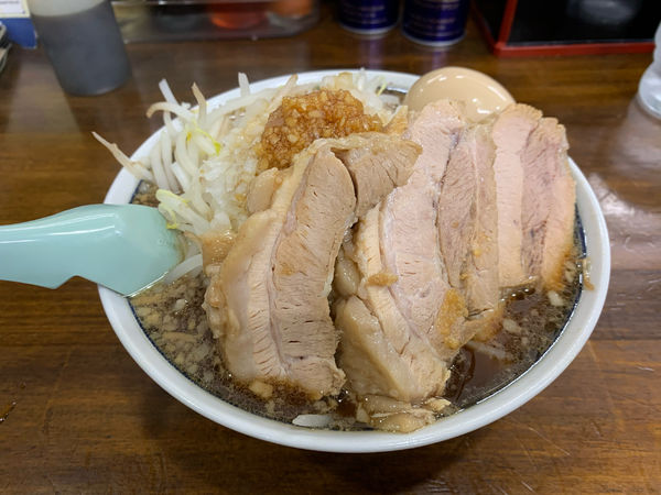 「豚太麺+チャーシュー増+味玉 ￥0+￥300+￥100」@豚男爵の写真