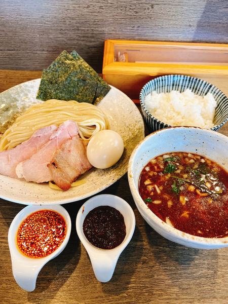 「特製豚骨魚介つけめん」@らーめん楓の写真