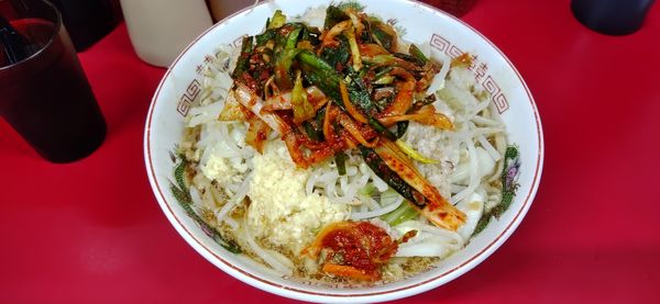 「ラーメン少なめ（アブラマシ、ニンニクヤサイ）＋九条ネギキム」@ラーメン二郎 湘南藤沢店の写真