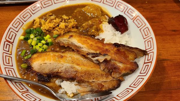 「牛スジカレーと半中華そば3/29」@Heart Restaurant 安ざわ家 練馬店の写真