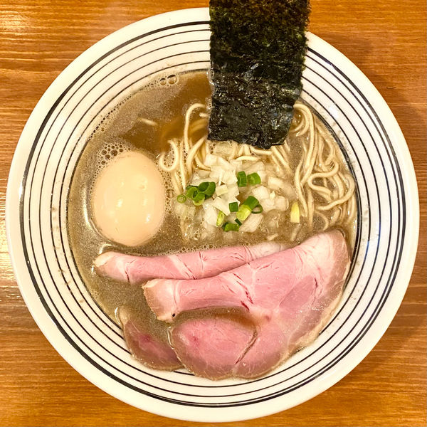 「煮干醤油ソバ ¥800円（味玉サービスCP）」@らーめん コットンポットの写真