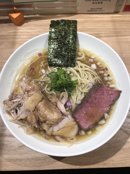 「【限定】夢にでてきた中華そば(肉)1500円」@煮干し Noodles Nibo Nibo Cinoの写真
