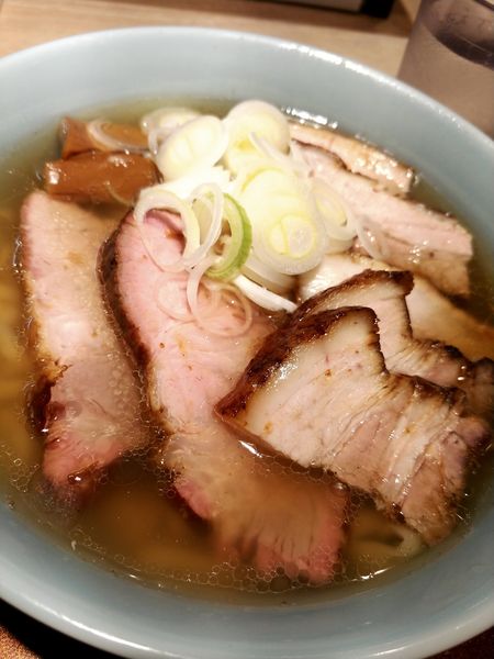 「MIXチャーシュー麺(手打ち麺)」@まるえ中華そばの写真