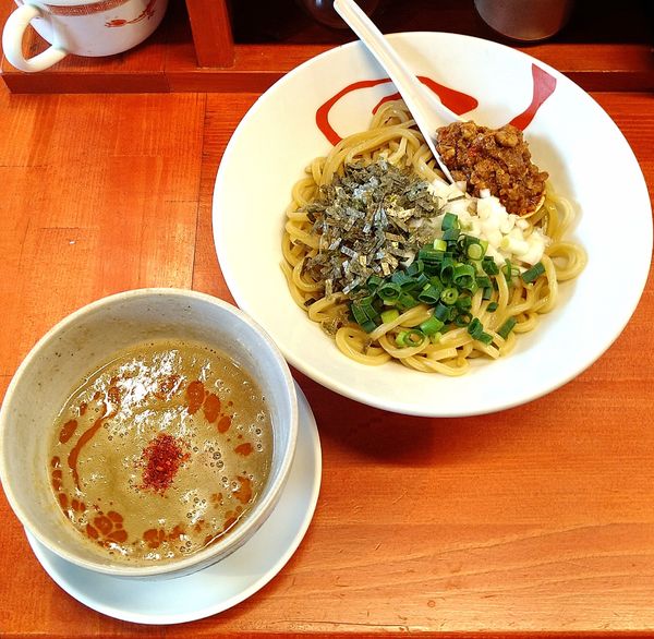 「(裏) 濃厚煮干しの台湾つけ麺 850円」@らーめん・油そば 笑びすの写真