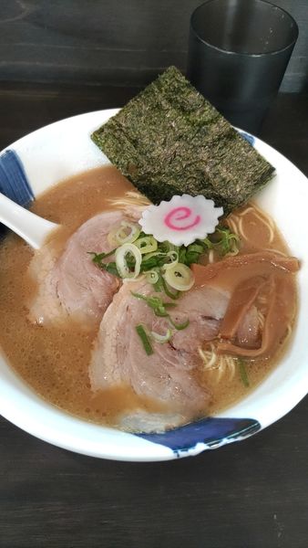 「豚骨醤油ラーメン」@らーめん 頑々坊子の写真