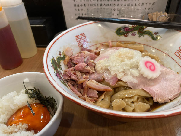 「油そば　卵黄かけご飯」@MENクライの写真