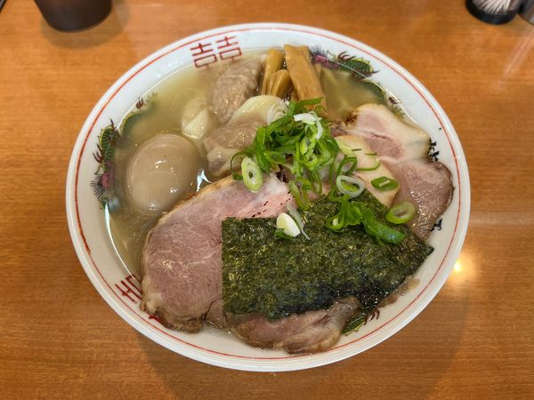 「特製塩ラーメン」@龍聖軒の写真