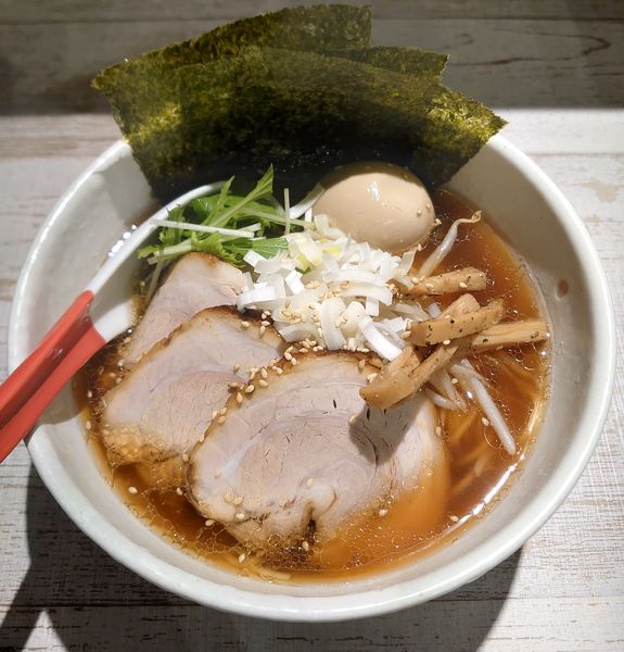 「特醤油ラーメン(1000円)」@麺屋 誉の写真