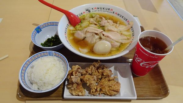 「小チャーシュー煮玉子ラーメン＋店長おすすめセットB」@どうとんぼり神座 ららぽーと立川立飛店の写真
