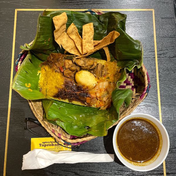 「ランプライス＆パパダムセット」@スパイシービストロ タップロボーン 神保町店の写真