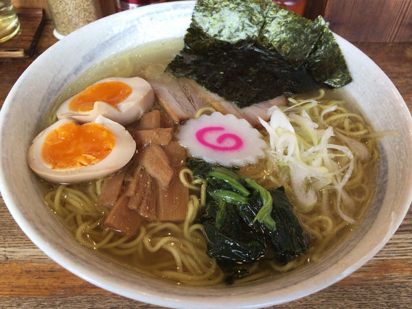 「徳・塩そば」@泉岳寺 らーめん徳の写真