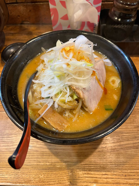 「辛味噌 930円、野菜・ニンニク増し」@麺処 花田 上野店の写真
