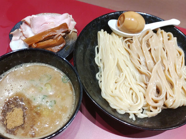 「魚介つけ麺（チャーシュー＋味玉＋メンマ）」@つけ麺 一九九二の写真