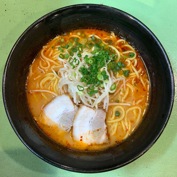 「激辛ラーメン（700円）」@のぶやラ－メンの写真