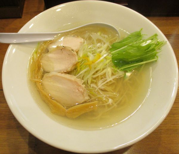 「鳥のせそば　830円」@麺処 リュウグウの写真