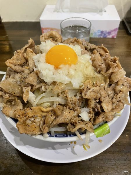 「超肉＋麺大盛」@東勝軒○秀の写真