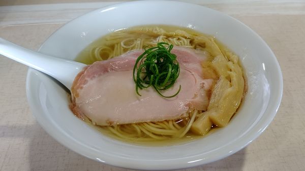 「鶏そば白醤油８６０円」@中華そば ふじ野の写真