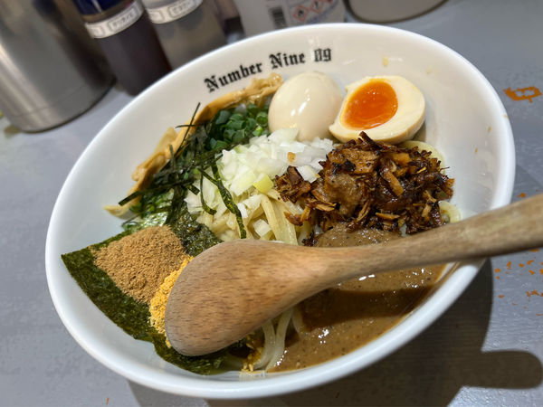「まぜそば」@麺Dining Number Nine 09の写真