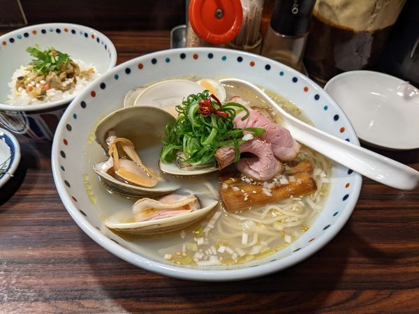 「蛤潮ら〜麺」@らー麺 あけどやの写真