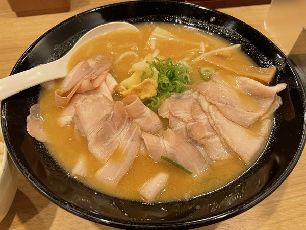 「濃厚味噌肉ラーメン」@威風 南葛西店の写真