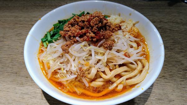 「【期間限定】台湾ラーメン(ニンニク)+ニラ」@MEN YARD FIGHTの写真