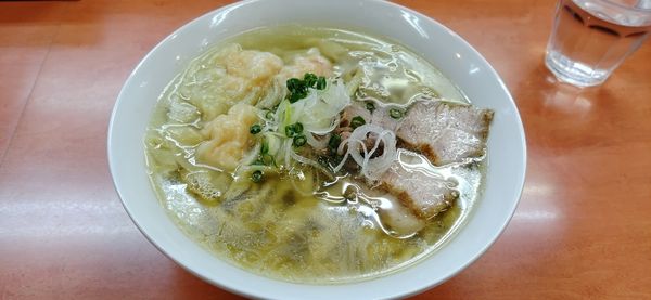 「海老ワンタンメン（大盛）」@日陰の写真